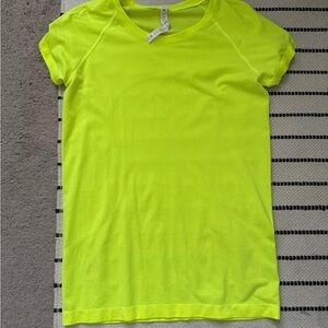 lululemon athletica Neon Yellow Short Sleeve Tee